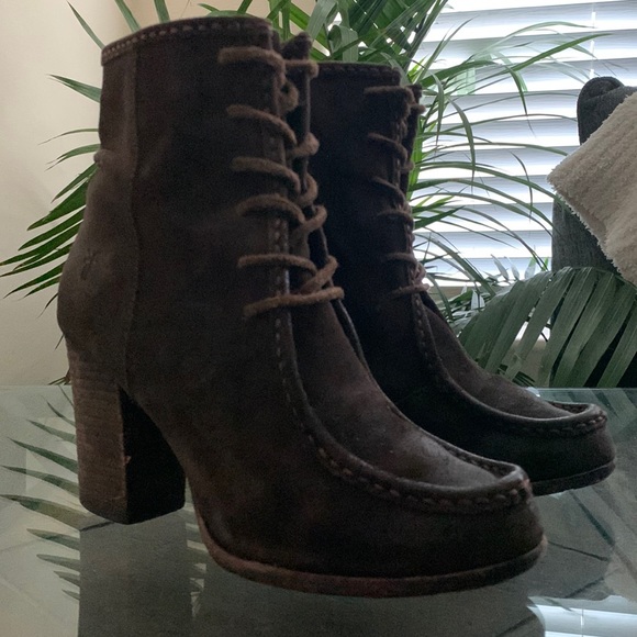 FRYE Parker Moc Short Suede Lace Up Boots - Picture 1 of 15